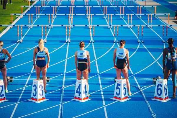 Samorin Eslovenia June 2021 Pista Campo Corrida Profissional Atleta Feminina — Fotografia de Stock