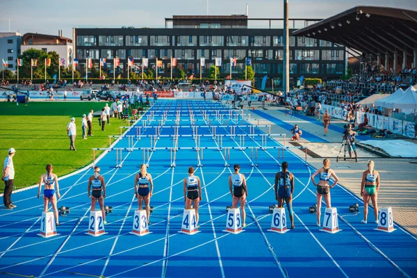 Samorin Eslovenia June 2021 Pista Campo Corrida Profissional Atleta Feminina — Fotografia de Stock