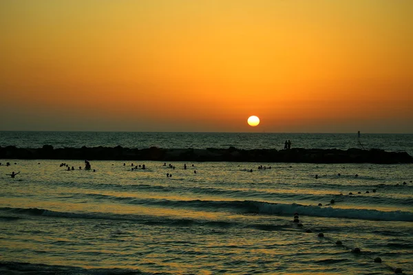 Tel aviv plaj altın saat — Stok fotoğraf