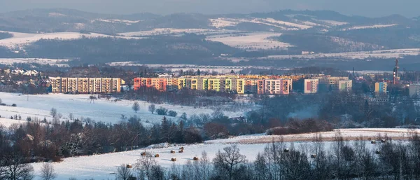 Bystrzyca Klodzka Panorama Invernale Della Città Nella Valle Sullo Sfondo — Foto Stock