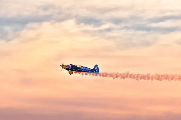 Leszno Polonia Junio 2021 Red Bull Lukasz Czepiela Actúa Avión —  Fotos de Stock