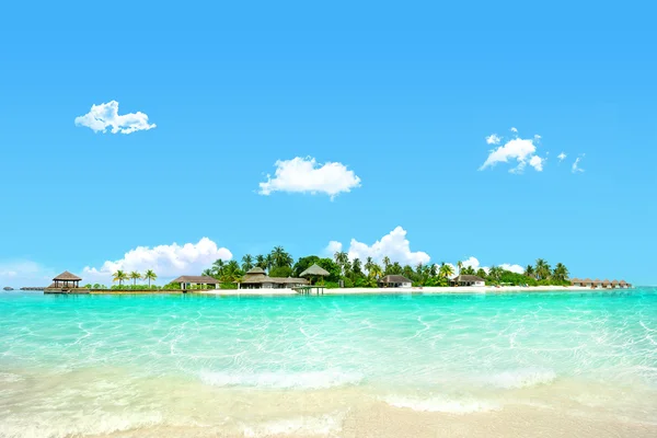 Temiz su ile güzel ada