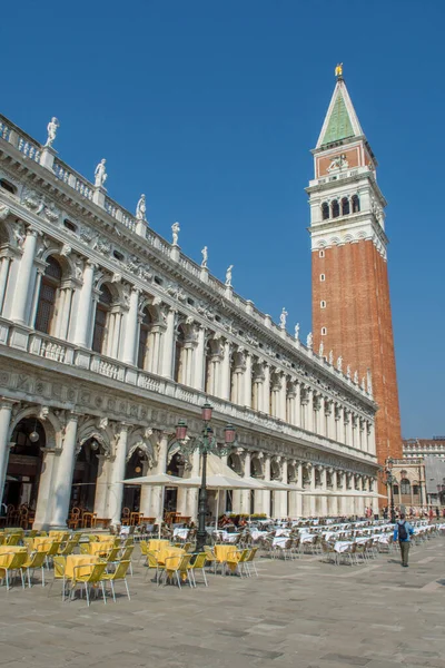 Descubrimiento Ciudad Venecia Sus Pequeños Canales Callejones Románticos Italia —  Fotos de Stock