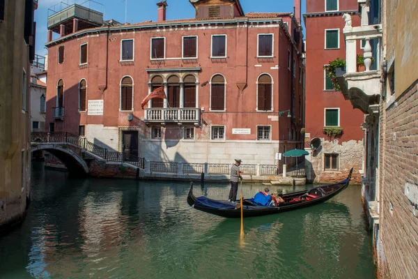 Découverte Ville Venise Ses Petits Canaux Ruelles Romantiques Italie — Photo