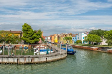 Venedik şehri, Burano ve onun küçük kanalları ve romantik sokakları, İtalya
