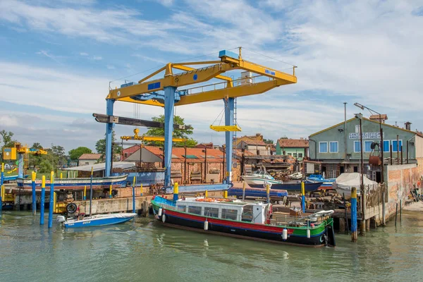 Descubrimiento Ciudad Venecia Burano Sus Pequeños Canales Callejones Románticos Italia — Foto de Stock