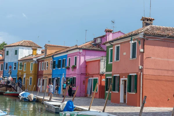 Upptäckten Staden Venedig Burano Och Dess Små Kanaler Och Romantiska — Stockfoto
