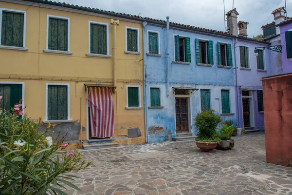 Venedik Şehri Burano Onun Küçük Kanalları Romantik Sokakları Talya — Stok fotoğraf