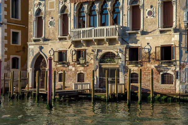Odkrycie Wenecji Jej Małych Kanałów Romantycznych Zaułków Włochy — Zdjęcie stockowe