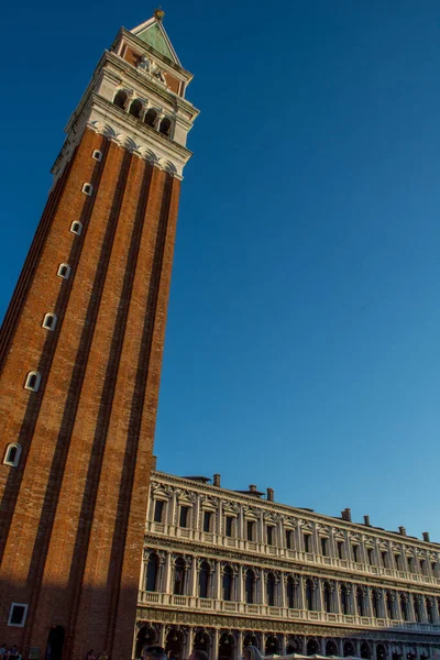 Ontdekking Van Stad Venetië Haar Kleine Grachten Romantische Steegjes Italië — Stockfoto