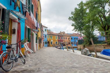 Venedik şehri, Burano ve onun küçük kanalları ve romantik sokakları, İtalya