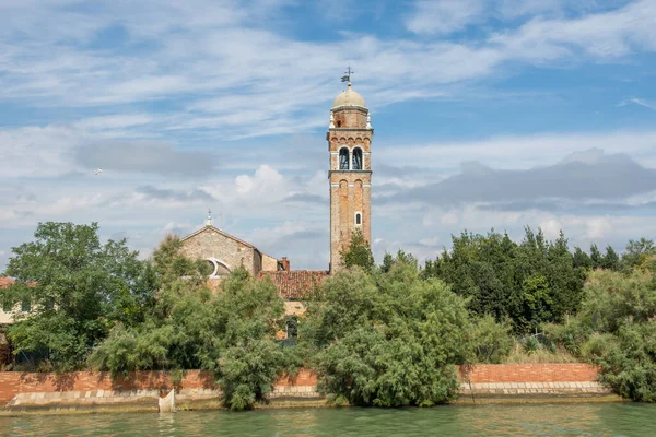 Descubrimiento Ciudad Venecia Burano Sus Pequeños Canales Callejones Románticos Italia —  Fotos de Stock