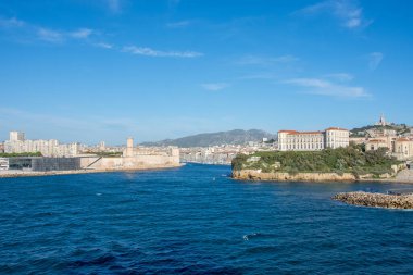 Fransa 'nın Mayıs ayında Marsilya limanı ve bölge adalarının keşfi