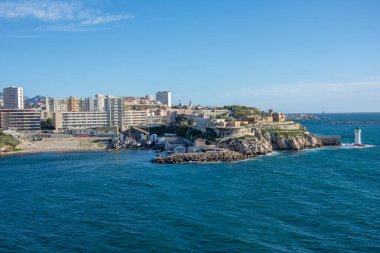 Fransa 'nın Mayıs ayında Marsilya limanı ve bölge adalarının keşfi