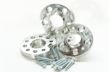 Flanşlar ve cıvata metal kalıp. CNC freze ve Torna Tesviye Sanayi