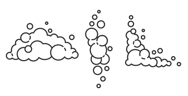 Nuvola di schiuma di sapone con bolle. Set vettoriale piatto di icone di linea. Illustrazione di suds, schiuma, fumo, shampoo, gel e detergente. — Vettoriale Stock