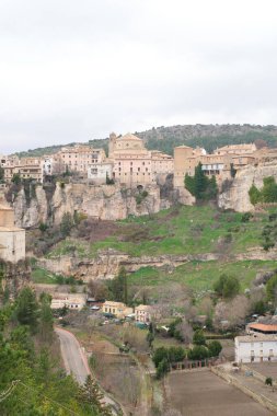 İspanya 'da Cuenca şehrinin bir kısmının dikey fotoğrafçılığı.