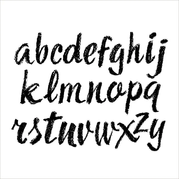 ベクトルパステルまたはチャコールスタイルの手描きアルファベットフォント 白地に文字を書く パステル手レタリング — ストックベクタ