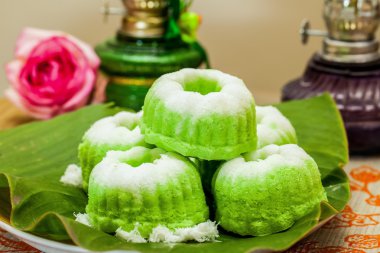 Endonezya Gıda Putu Putri Ayu Pandan Suji