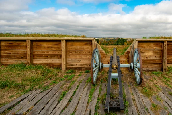 Revoluationay War Era Cannon Looking Out General Muhlenberg Brigade Redoute Photo De Stock