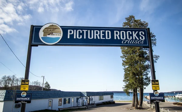 Pictured Rocks Cruises In Michigan — Stock Photo, Image