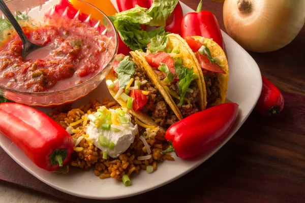 Prepared Mexican Dinner Plate Tacos Refried Beans Red Peppers Salsa — Stock Photo, Image