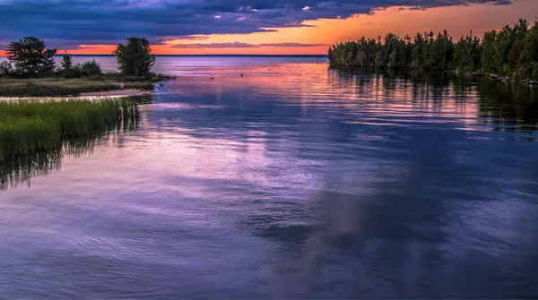 Tahquamenon sonnenaufgang — Stockfoto