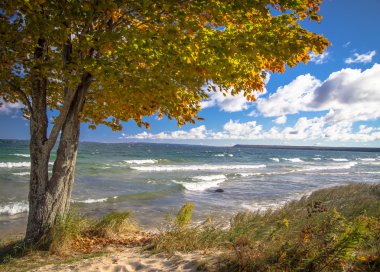 Lake Superior Autumn clipart