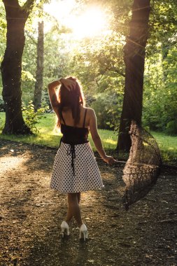 Rockabilly Bayan şemsiye ile