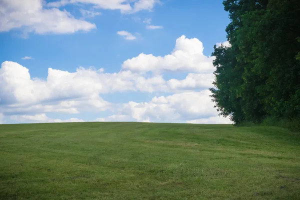 Unbefleckte Natur mit Himmel — Stockfoto