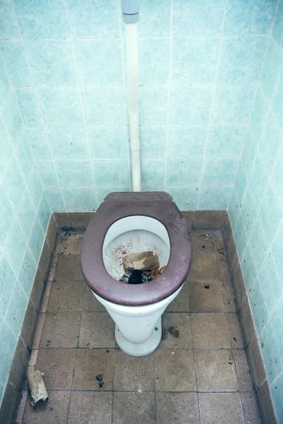 Clogged toilet — Stock Photo, Image