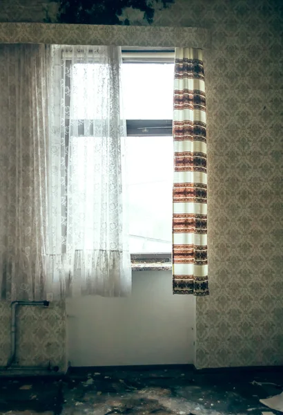 Old room with window — Stock Photo, Image