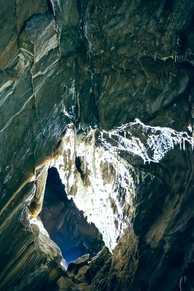 Passaggio in grotta — Foto Stock