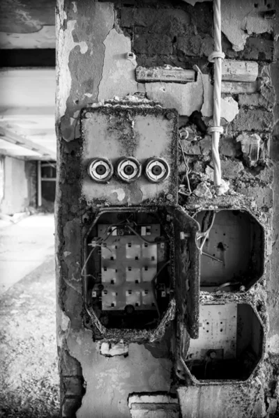 Old fuse box — Stock Photo, Image