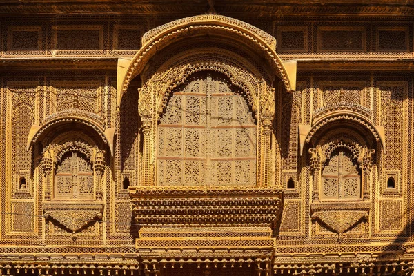 Hout Gesneden Ramen Blauwe Stad Jodhpur Rajasthan India — Stockfoto