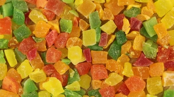 Şekerli Meyveler Çok Renkli Dönüşümlü Video Üst Görünümü Kapat — Stok video