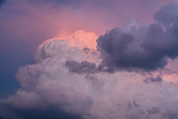 Товсті грозових хмар Стокова Картинка