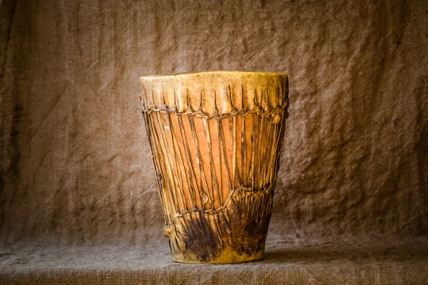 Tambor djembe artesanal — Fotografia de Stock