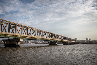 Ne zaman köprü üzerinden Tuna Nehri - Belgrad, Sırbistan.