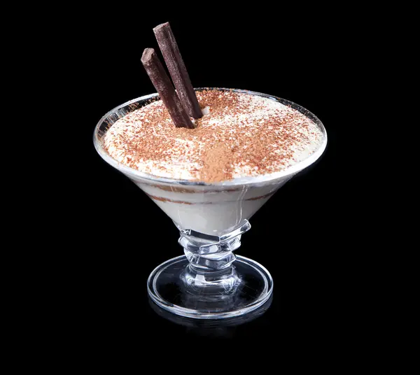 Tiramisu dessert med choklad — Stockfoto