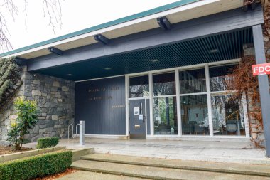 Vancouver, Kanada - 5 Ocak 2026: 2099 Beach Avenue 'deki Vancouver Park Yönetim Kurulu ve Rekreasyon Ofisi