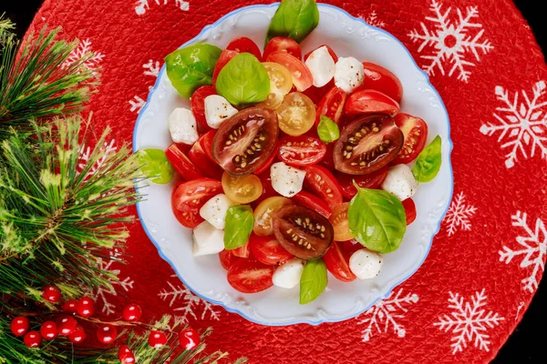 Salade Diète Keto Avec Décoration Pour Dîner Noël Plat Végétarien — Photo