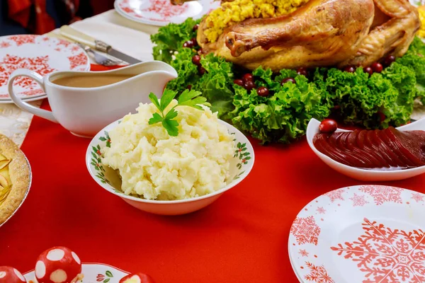 Παραδοσιακό Εορταστικό Φαγητό Για Χριστούγεννα Την Ημέρα Των Ευχαριστιών — Φωτογραφία Αρχείου