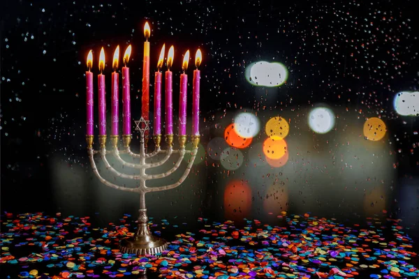 Velas Queimadura Rosa Menorah Com Gotas Água Para Férias Judaicas — Fotografia de Stock