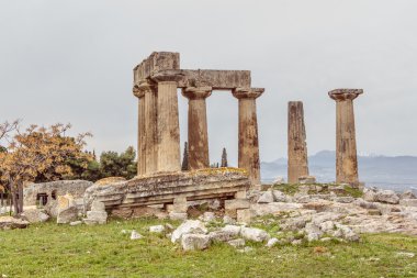 Antik corinth, Yunanistan ın Apollon Tapınağı