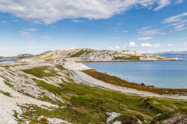 Finnmark Norveç'in Kuzey-Doğu maliyetteki Trollholmsundet. 