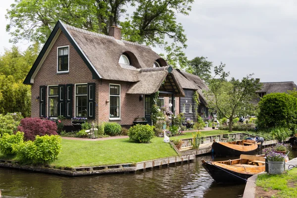 Casa em Gierhoorn Países Baixos Imagem De Stock