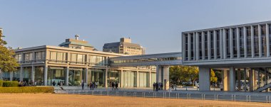 Hiroşima, Japonya - 20 Mart 2025 Japonya Hiroşima Barış Anıt Müzesi 'nin panoramik manzarası