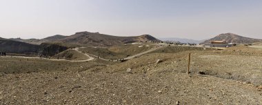 Japonya 'daki Aso Dağı ve Aso Kumamoto' daki Vulcano Krateri 'nin panoramik manzarası mükemmeldir.