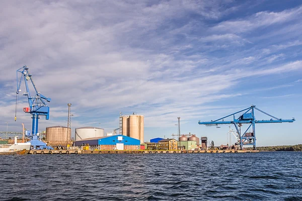 Seeport Oxelosund in Svezia durante il tramonto — Foto Stock